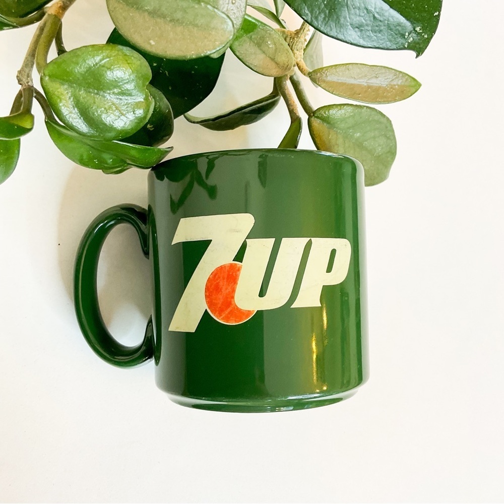 Vintage 7UP Coffee Mug – Green Ceramic Made in England – Retro Soda Collectible